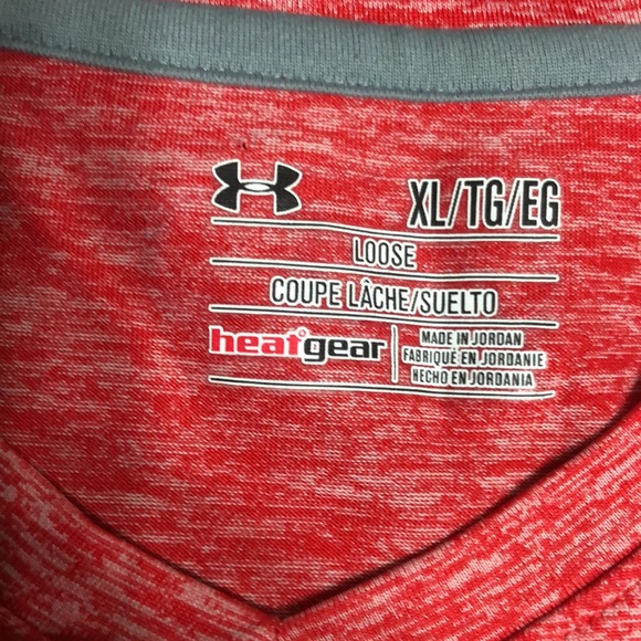 Under Armour TShirt - Picture 3 of 7